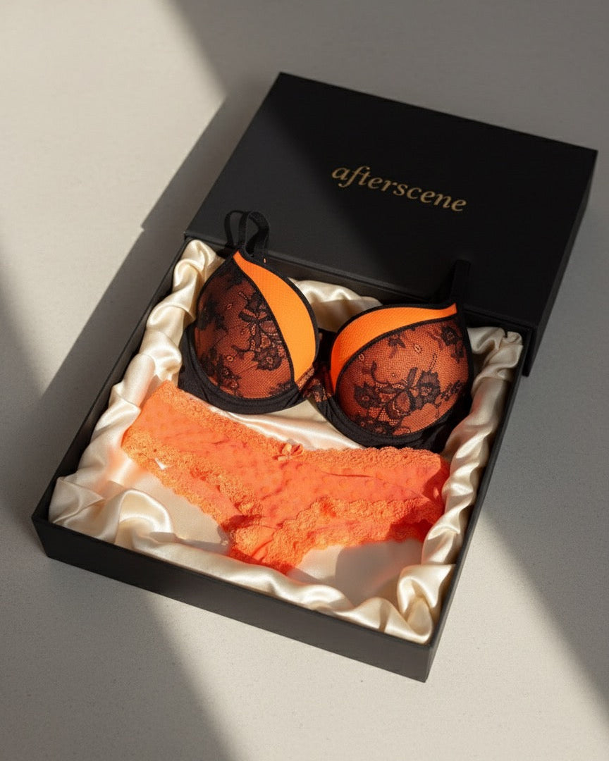 Ensemble “Amber Obsession” porté par Bethy – Pièce unique