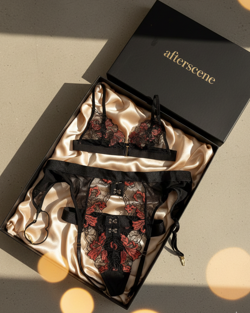 Ensemble « Rose Noire » – Pièce unique portée par Anita Rover