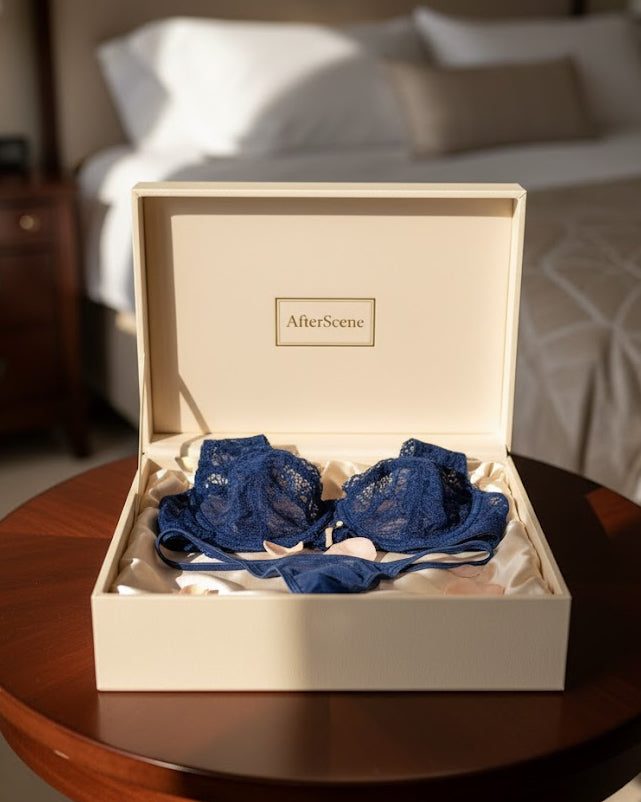 Lingerie Ensemble Midnight Lace – Porté par Ariana Cortez (Pièce unique)